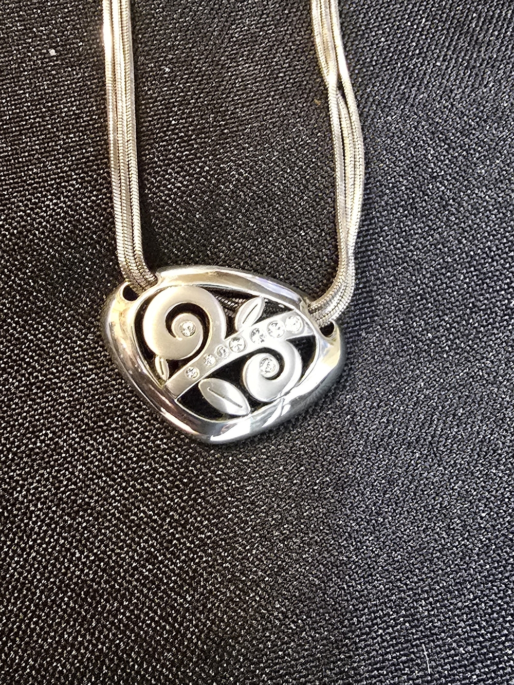 Polished Silver Swirl Pendant Necklace - Silver